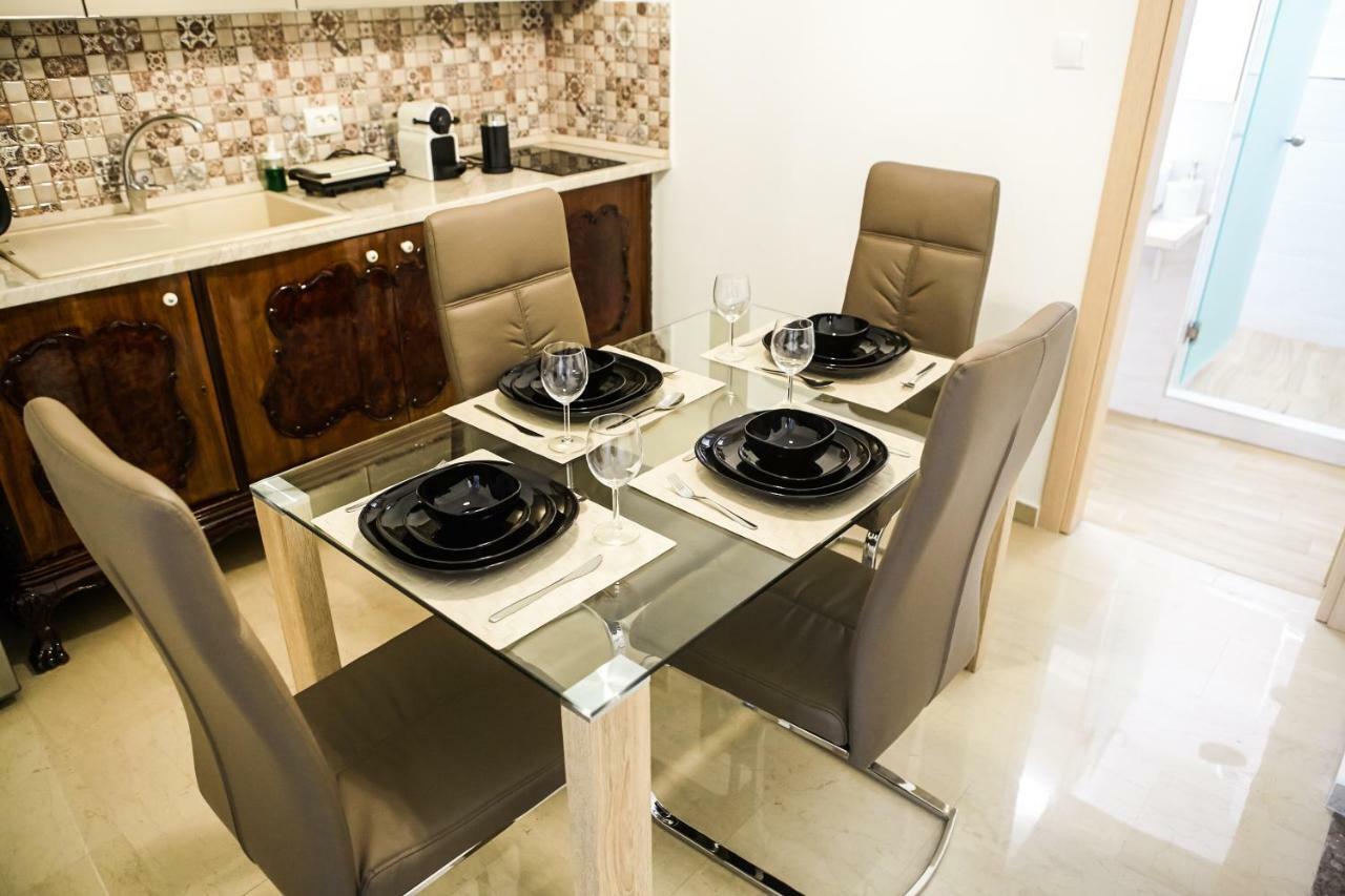 Epan Luxury Apartments Salonicco Esterno foto
