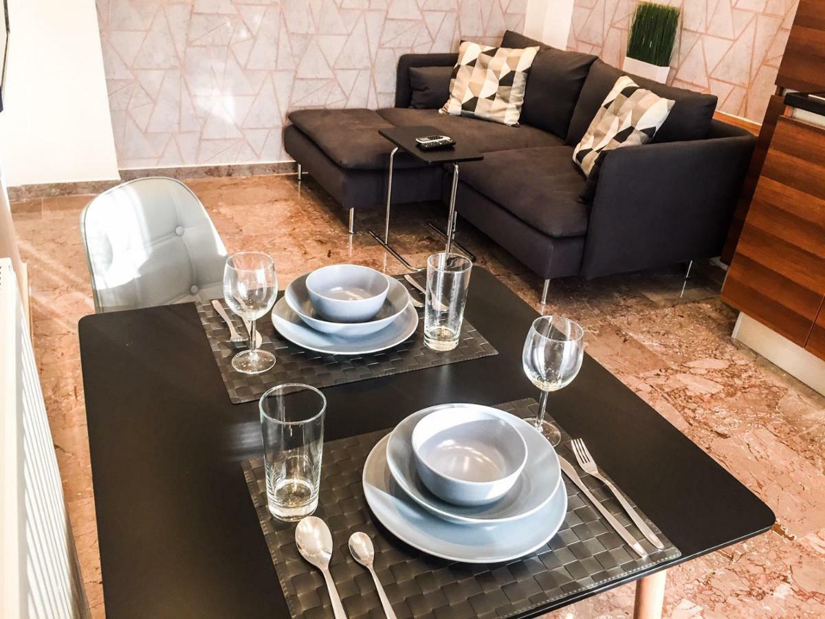 Epan Luxury Apartments Salonicco Esterno foto